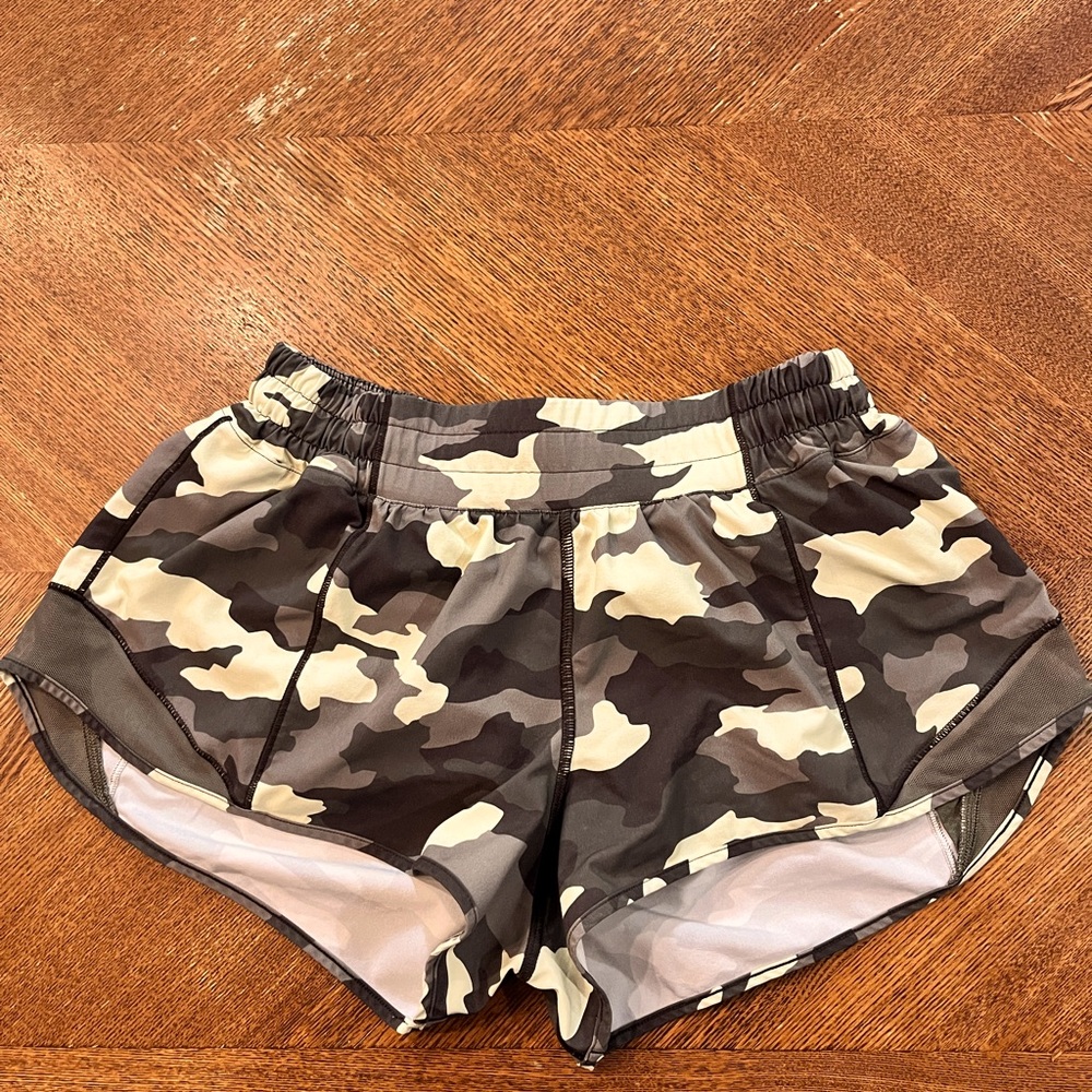 Lululemon Hotty Hot Shorts
